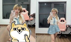 น้องสาวที่มีผมสีดำชวนให้เขาเป็นคนผิวขาว