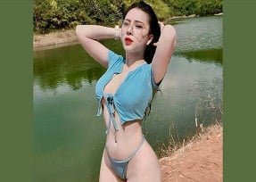 สาวสวยคนแรกพยายามทำให้ผู้หญิงอึดอัด