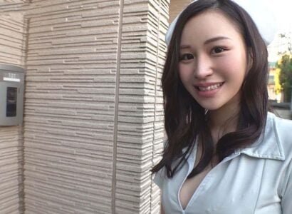 พยาบาลขนาดใหญ่ช่วยให้ผู้ป่วยรักษาสรีรวิทยาที่บ้าน